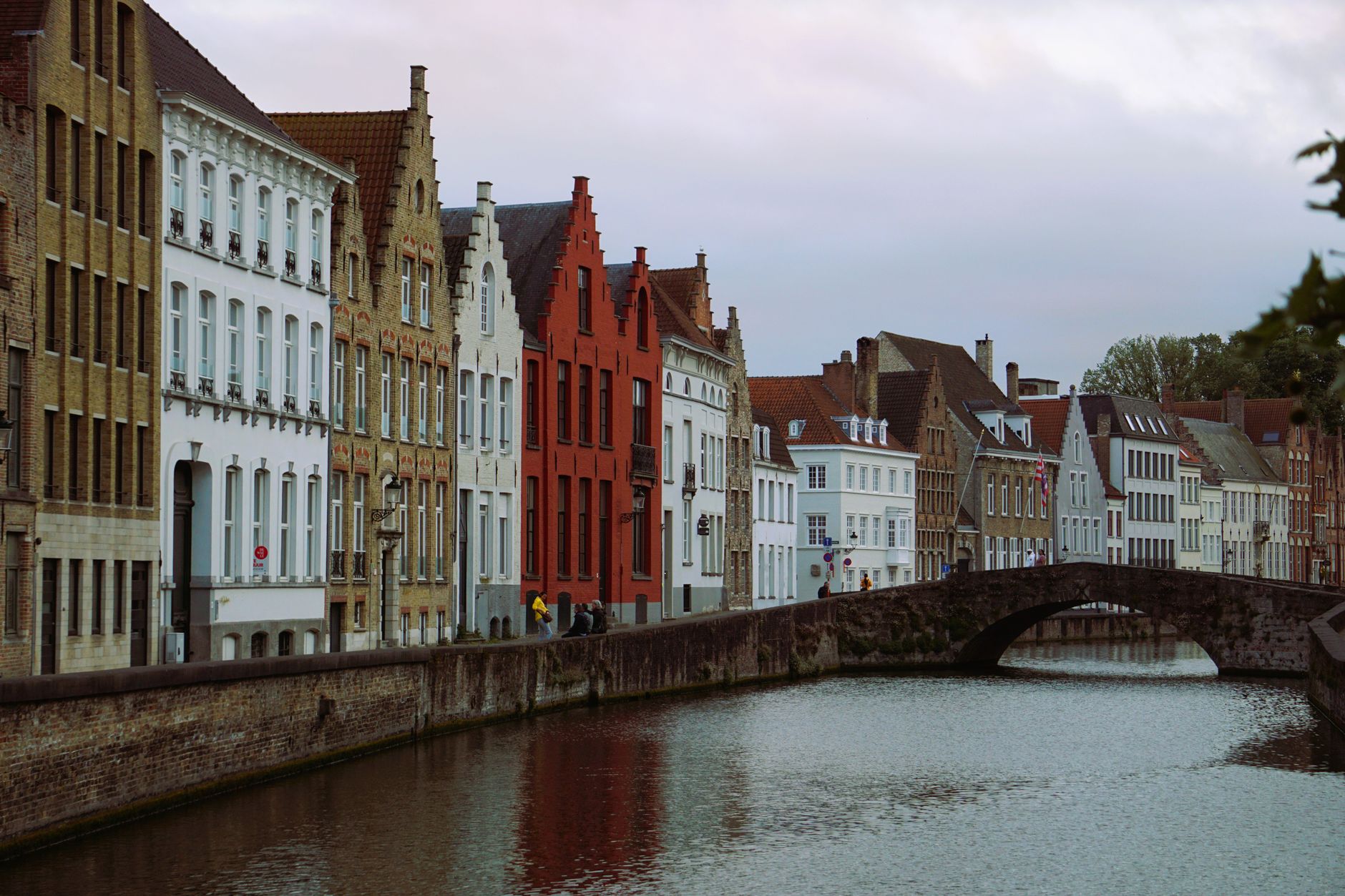 Middeleeuws Brugge langs de gracht